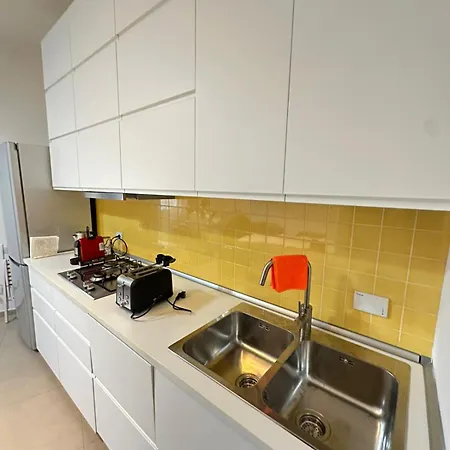 Loft Moderno Monte Senario- Colosseo In 15 Min In Metro 公寓